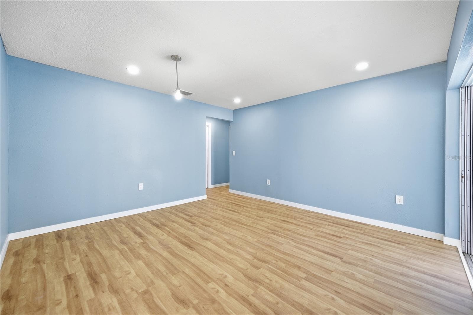Single Family Residence at 5920 DENVER ST NE, ST PETERSBURG, photo 17 of 64