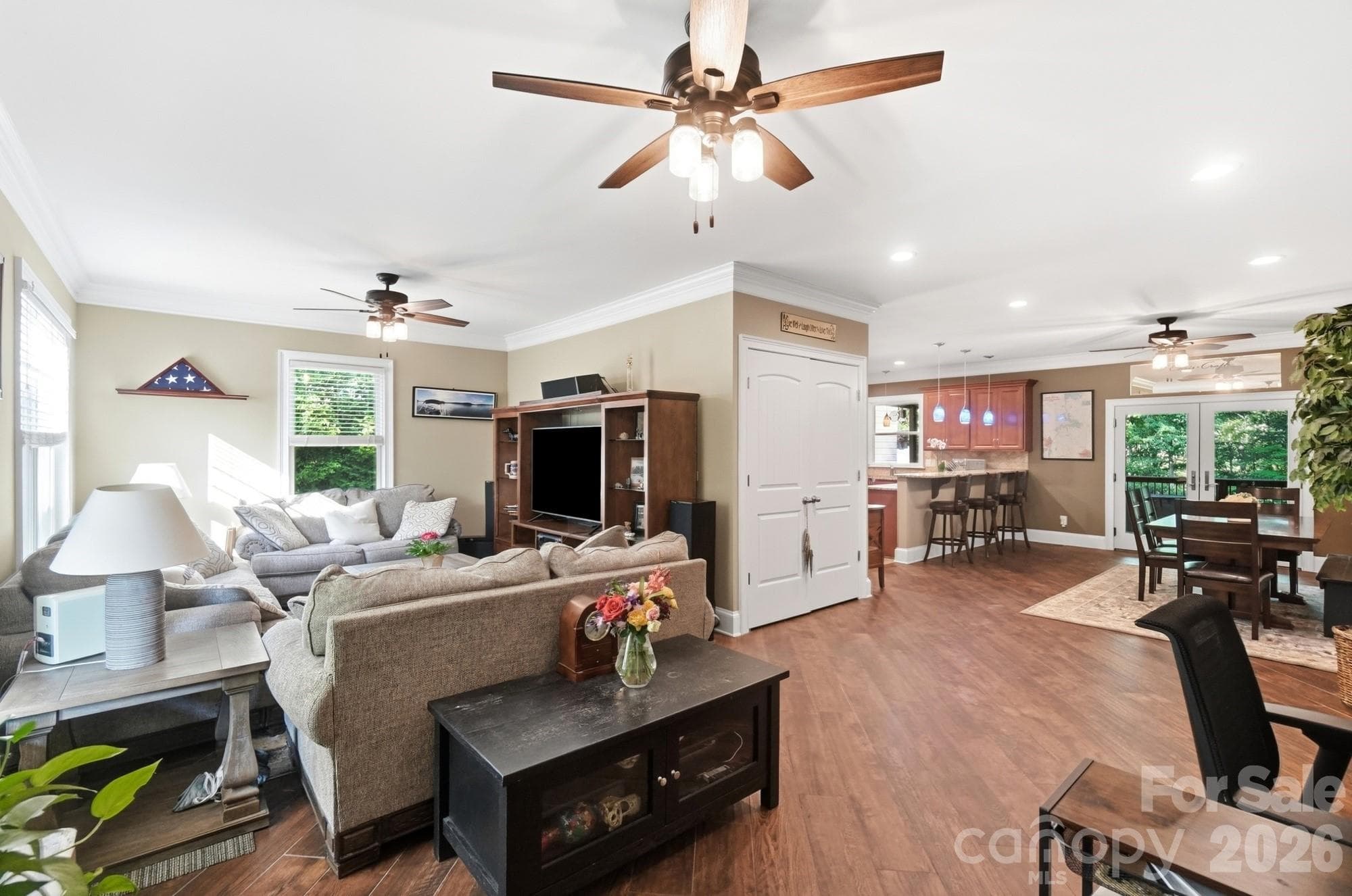 Single Family Residence at 4739 Mountain Island Drive W, Charlotte, photo 11 of 47