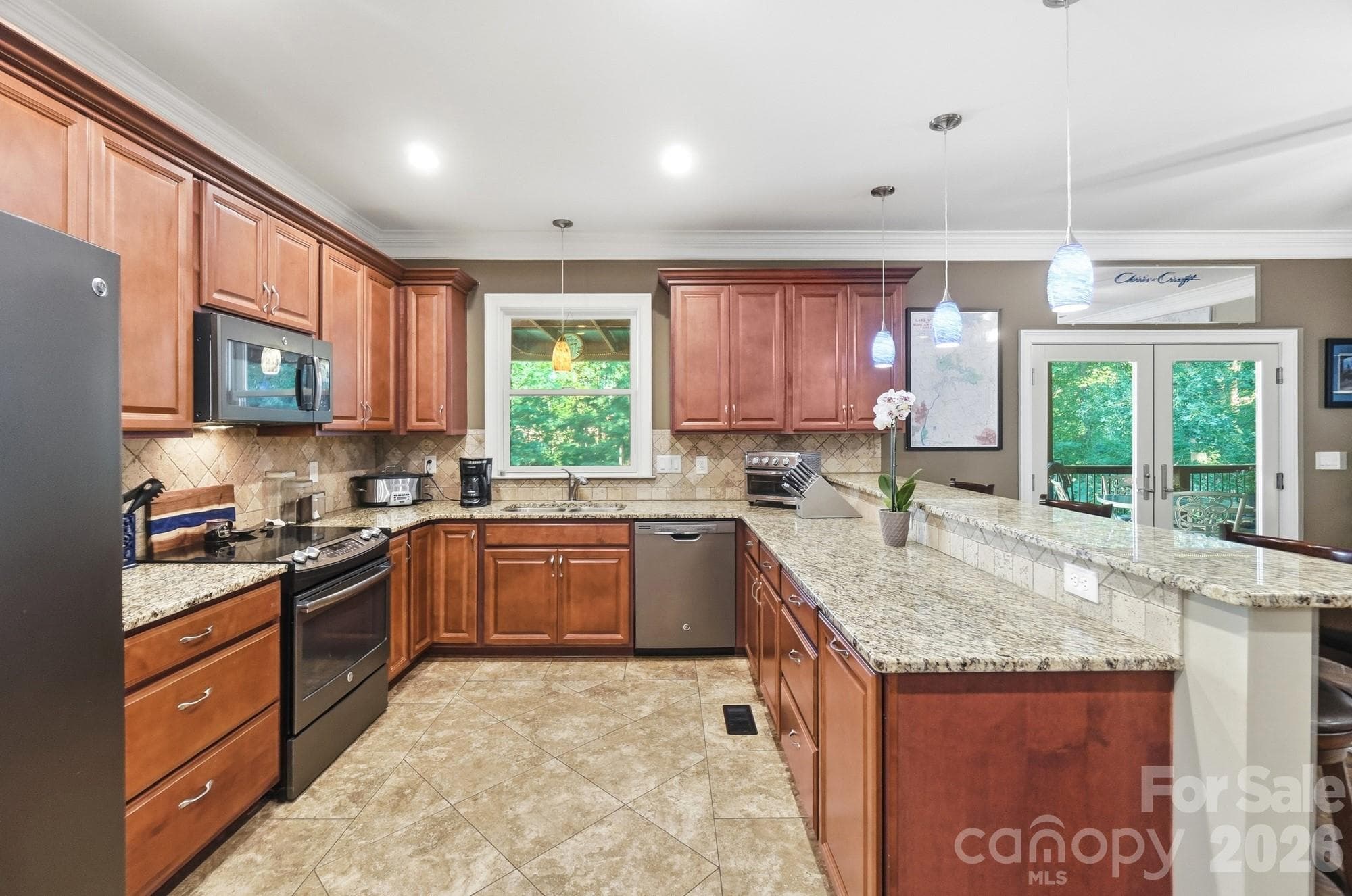 Single Family Residence at 4739 Mountain Island Drive W, Charlotte, photo 15 of 47