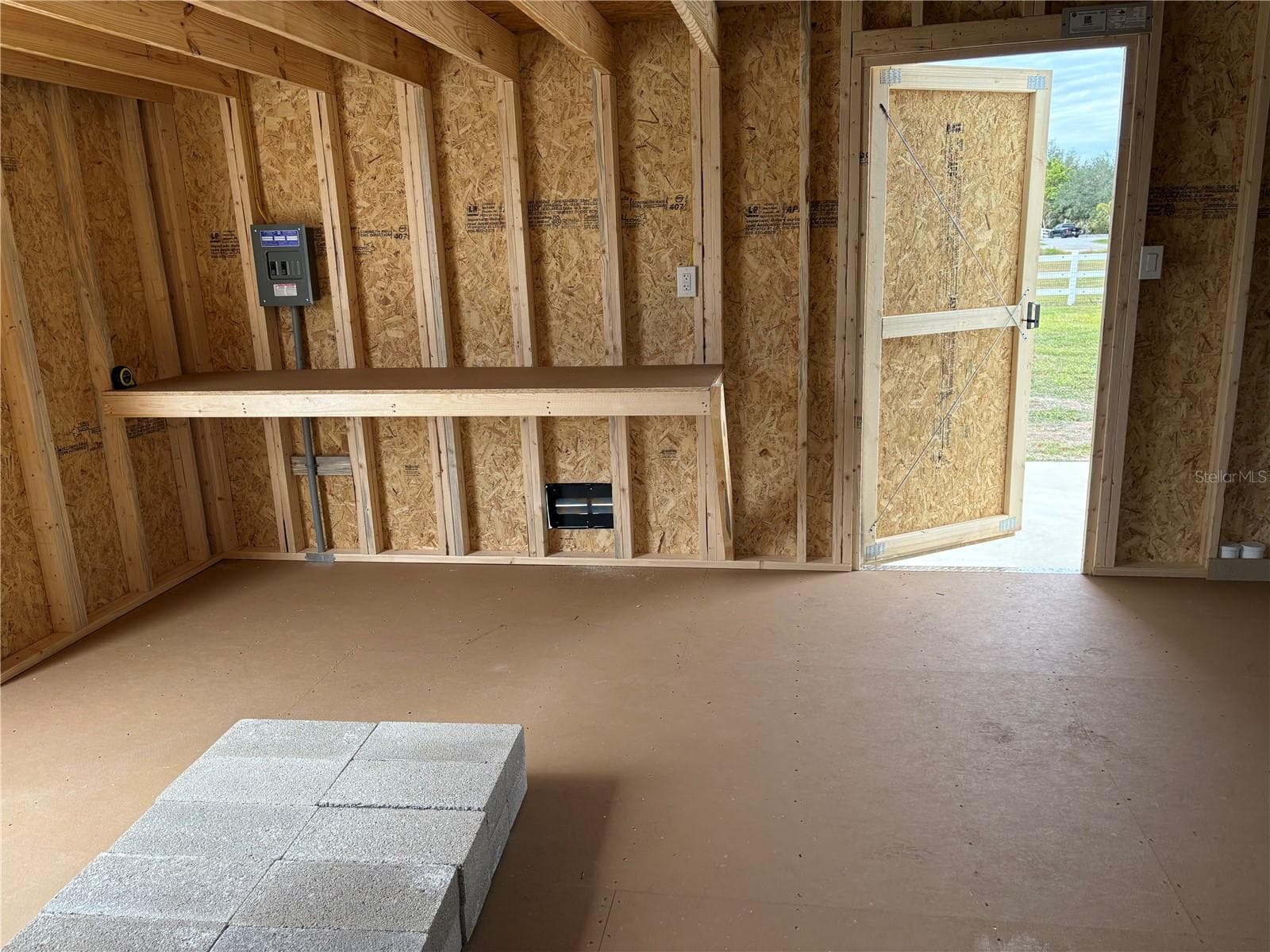 Single Family Residence at 28975 SMUGGLERS LN, PUNTA GORDA, photo 85 of 88