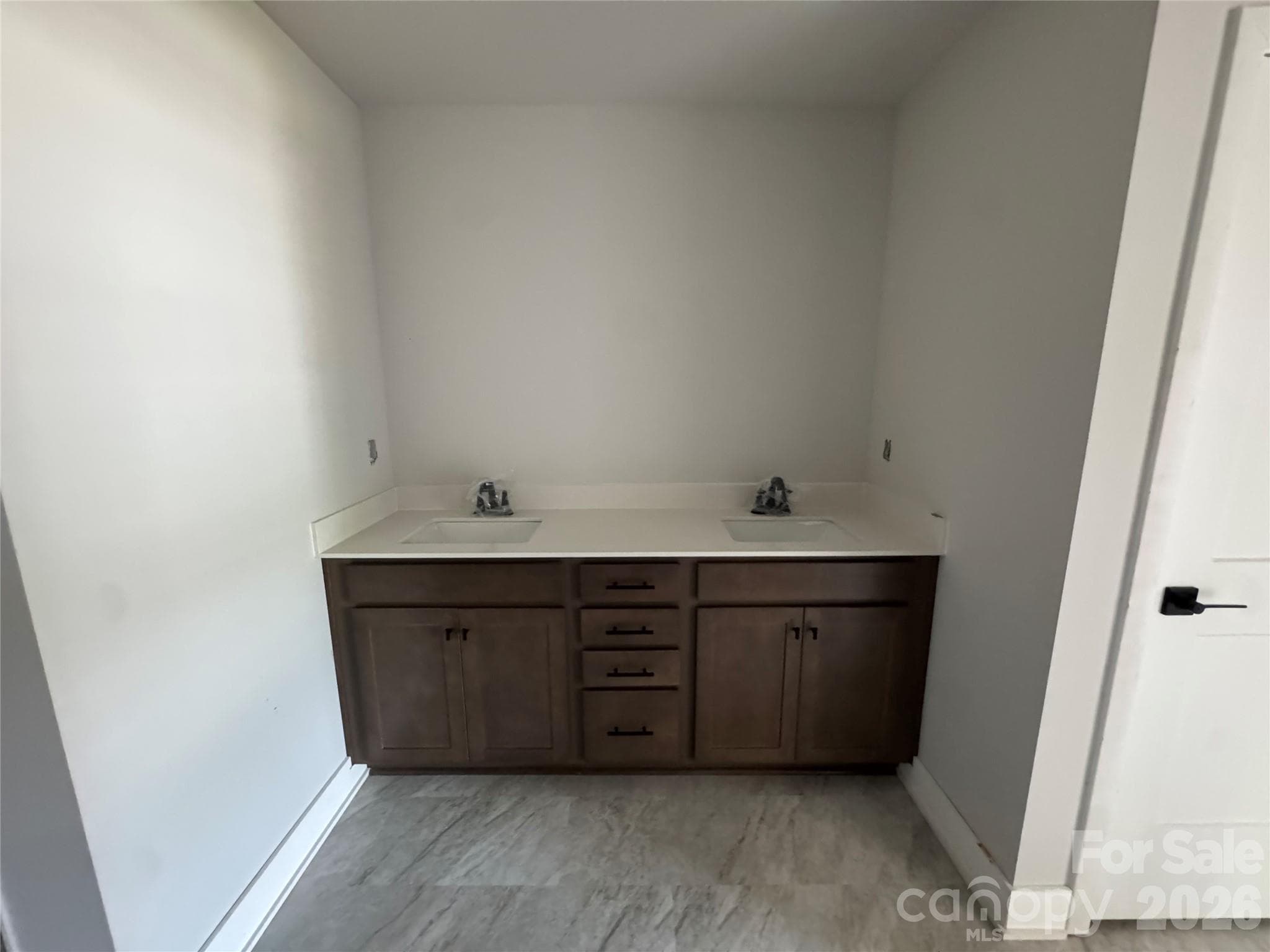 Primary bathroom - 708 Inwood Hill Drive, Gastonia
