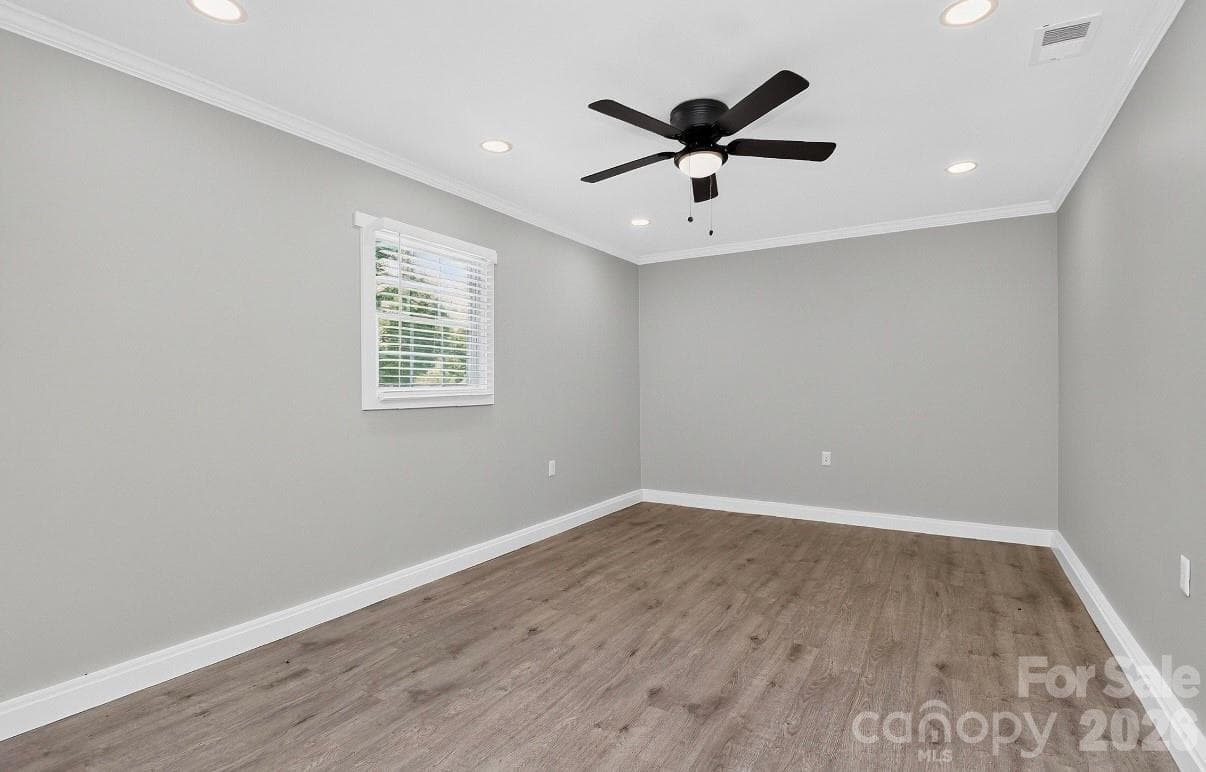 Single Family Residence at Charlotte, photo 10 of 37