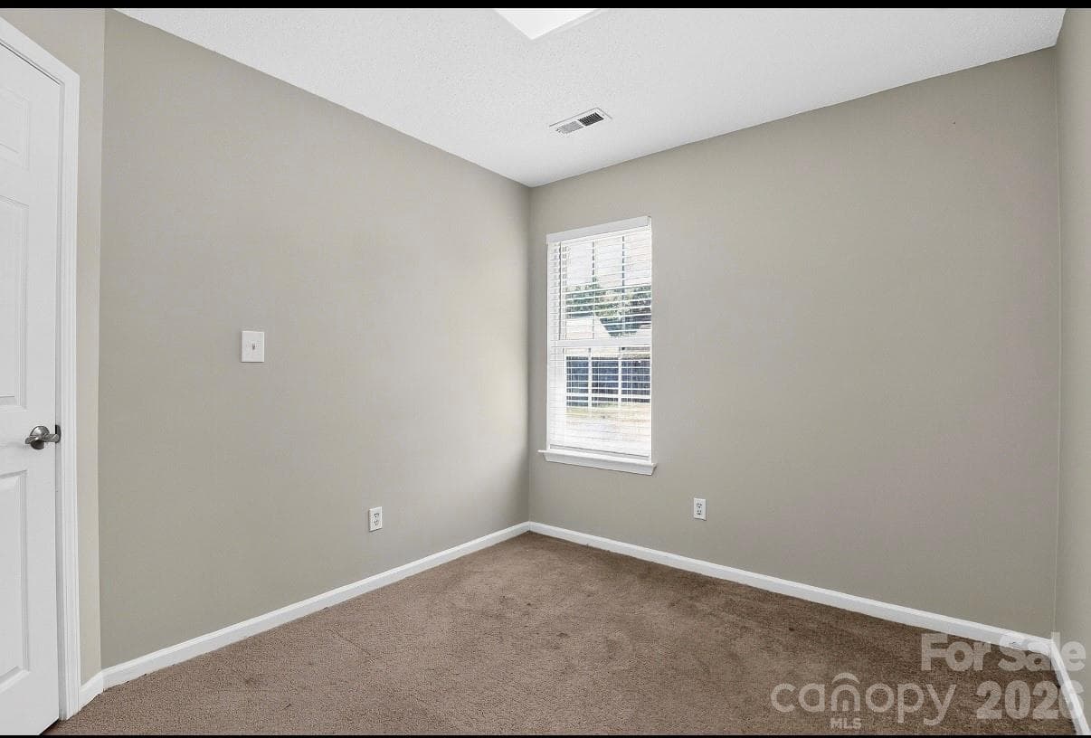 Single Family Residence at Charlotte, photo 21 of 37