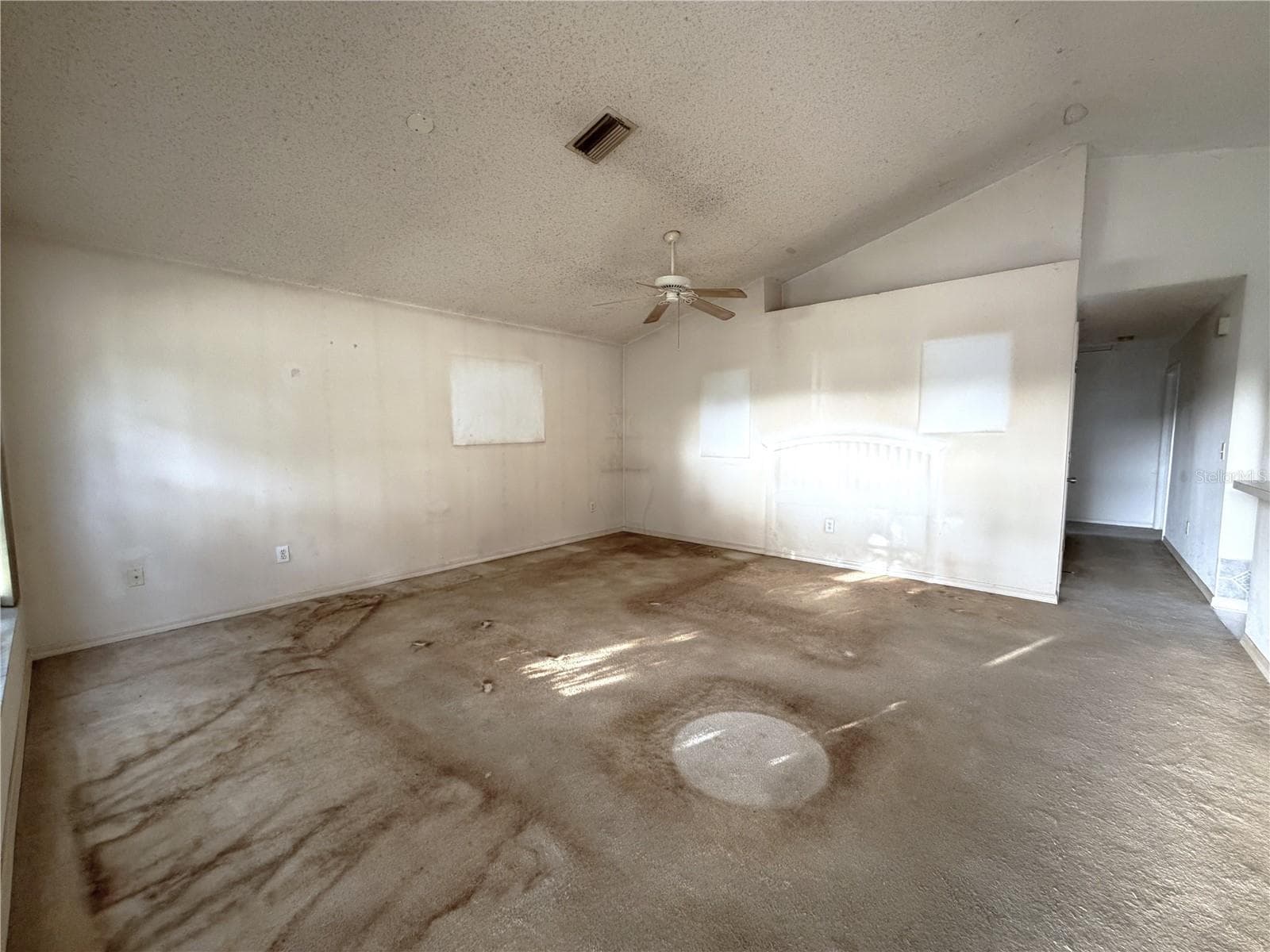 Single Family Residence at 6608 NORTHHAVEN CT, RIVERVIEW, photo 4 of 25