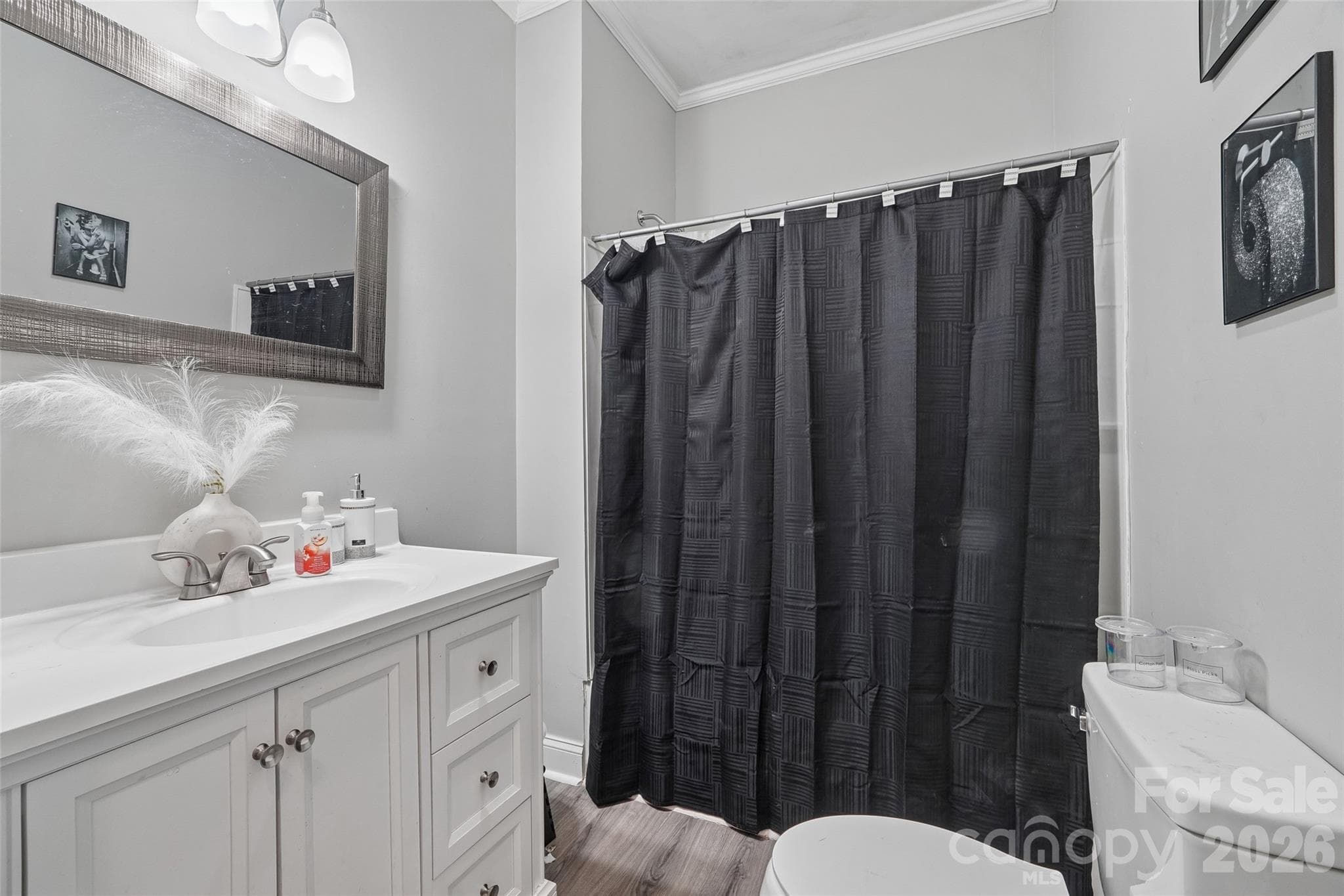 Bathroom - 506 BRATTON Street, Chester