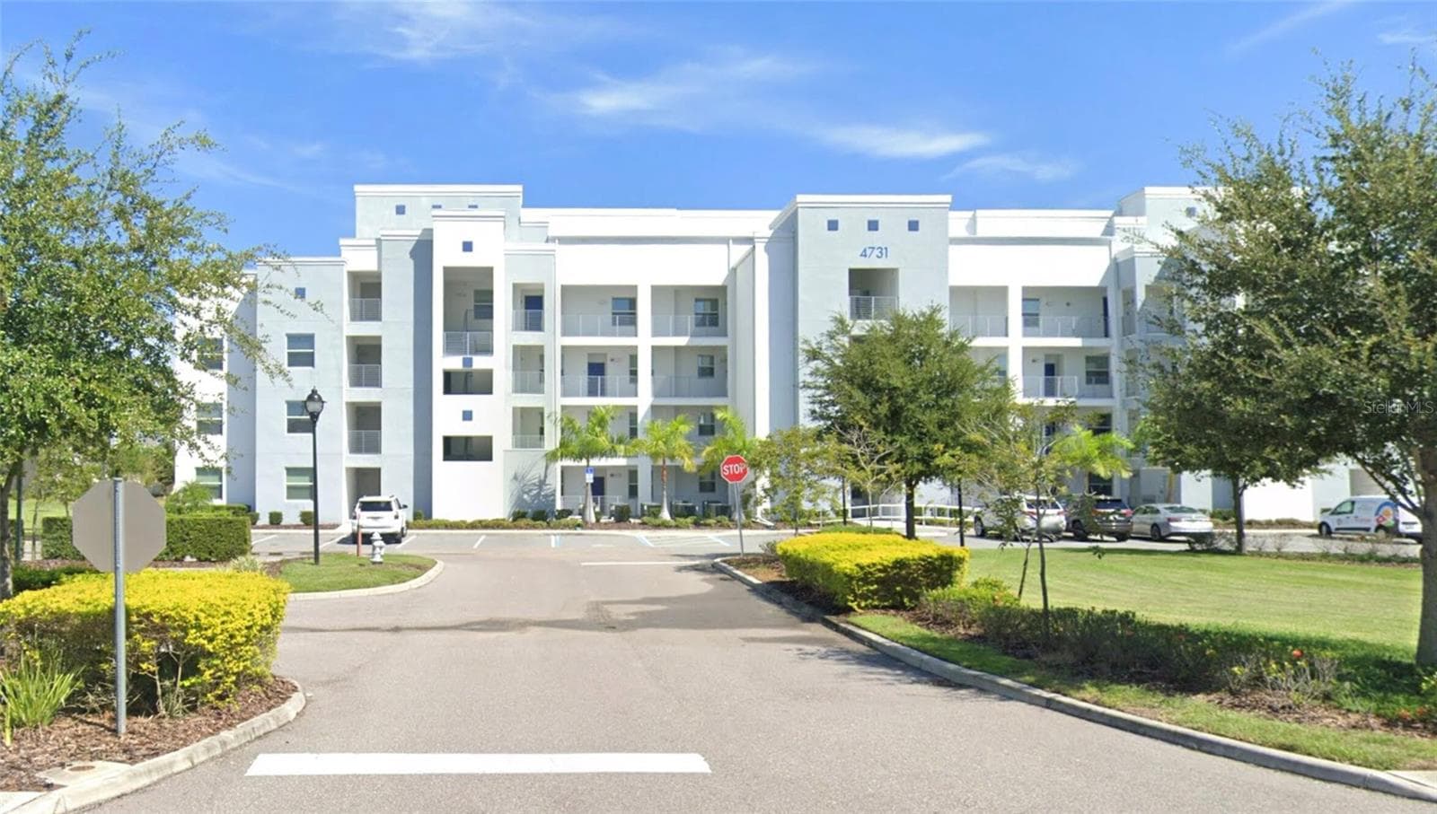 4731 CLOCK TOWER DR #401