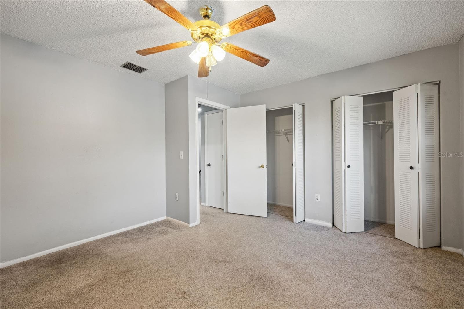 Townhouse at 1420 RIDGE LAKE CT, LAKELAND, photo 5 of 13