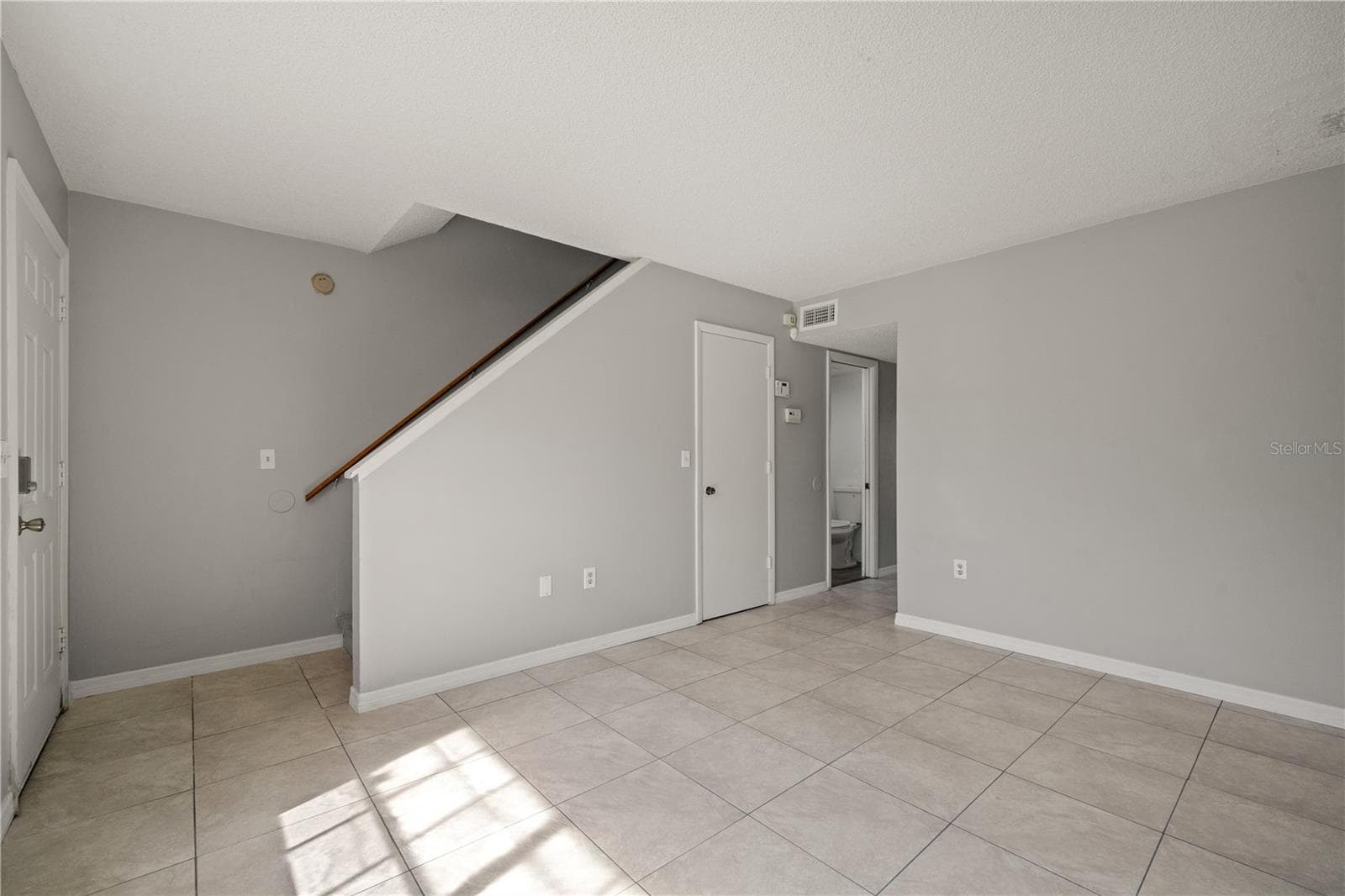 Townhouse at 1420 RIDGE LAKE CT, LAKELAND, photo 12 of 13