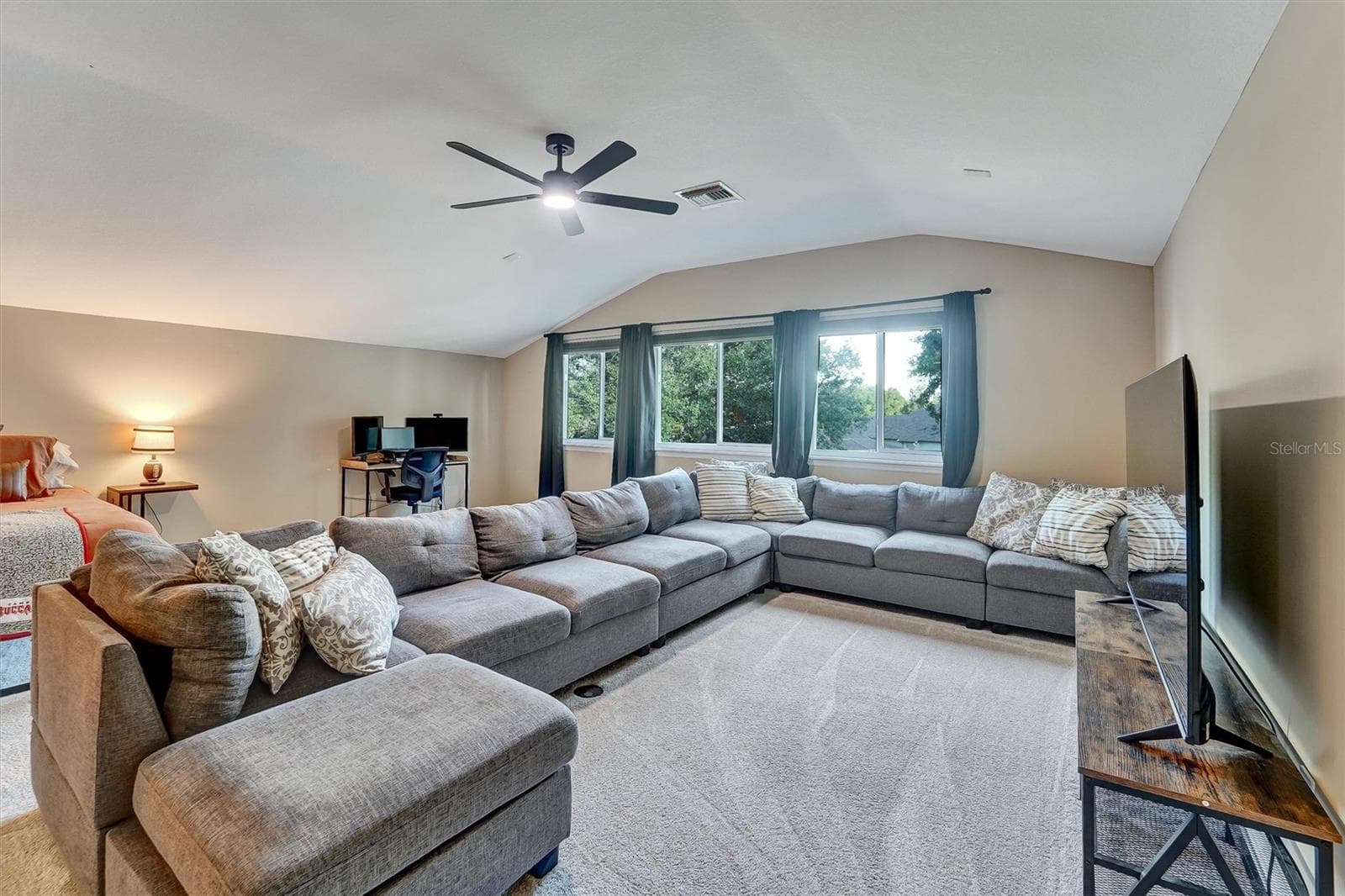 Upstairs Bonus/Game Room - 7136 DERWENT GLEN CIR, LAND O LAKES