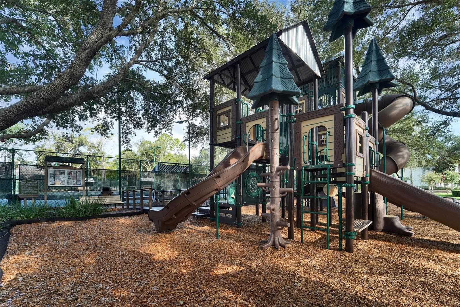 Community Playground - 7136 DERWENT GLEN CIR, LAND O LAKES