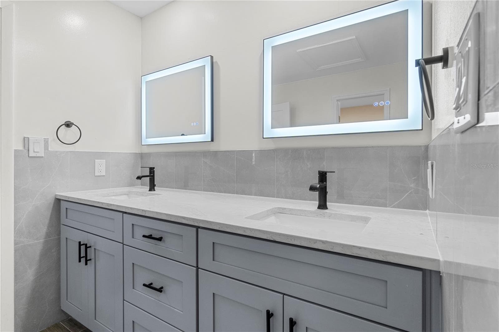 Master Bath - 3261 SE 41ST PL, OCALA