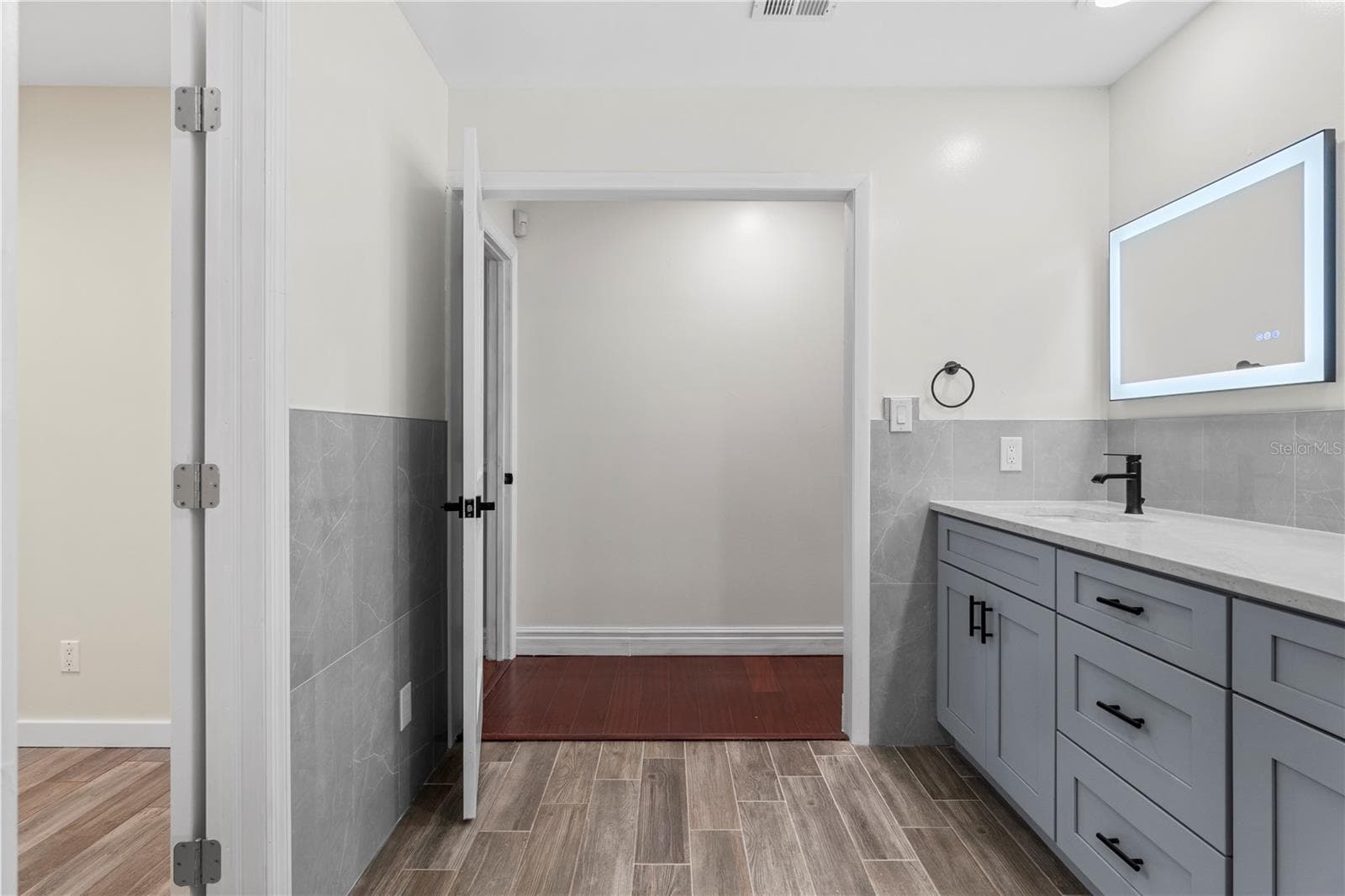 Master Bath - 3261 SE 41ST PL, OCALA