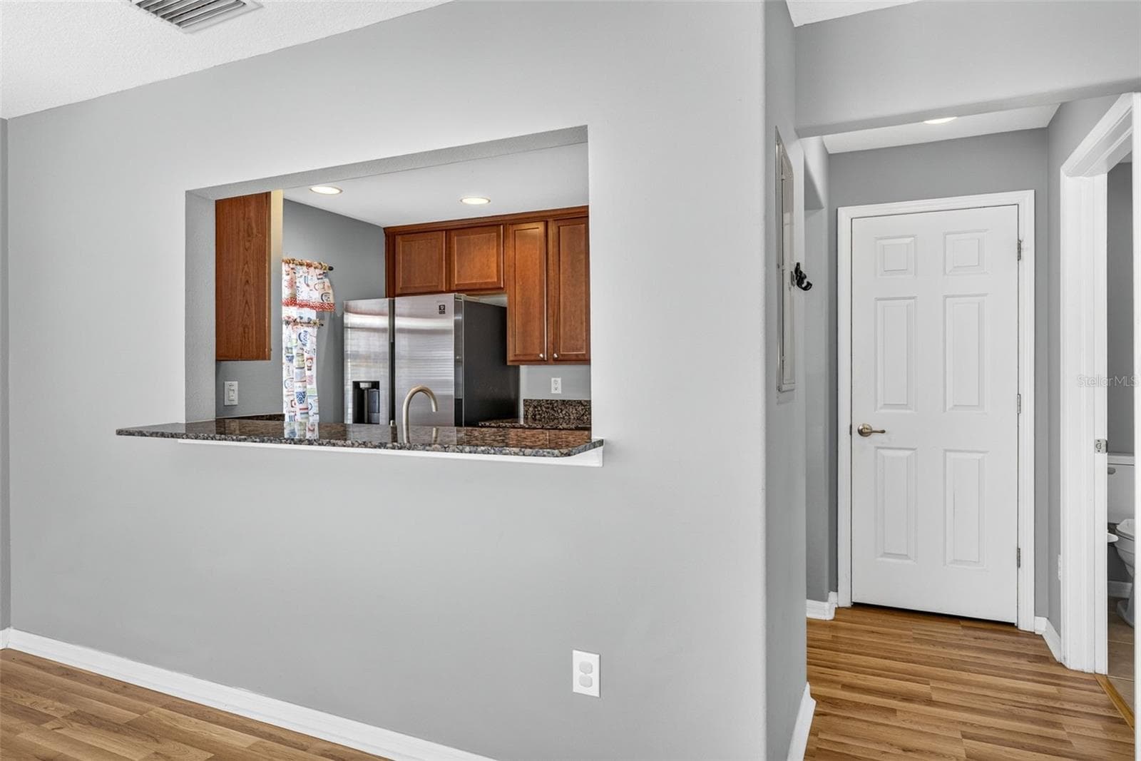 Townhouse at 37602 AARALYN RD, ZEPHYRHILLS, photo 15 of 42