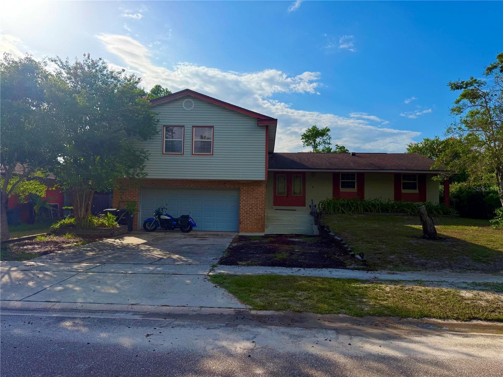 Single Family Residence at 513 OAKCREST ST, ALTAMONTE SPRINGS, photo 2 of 32