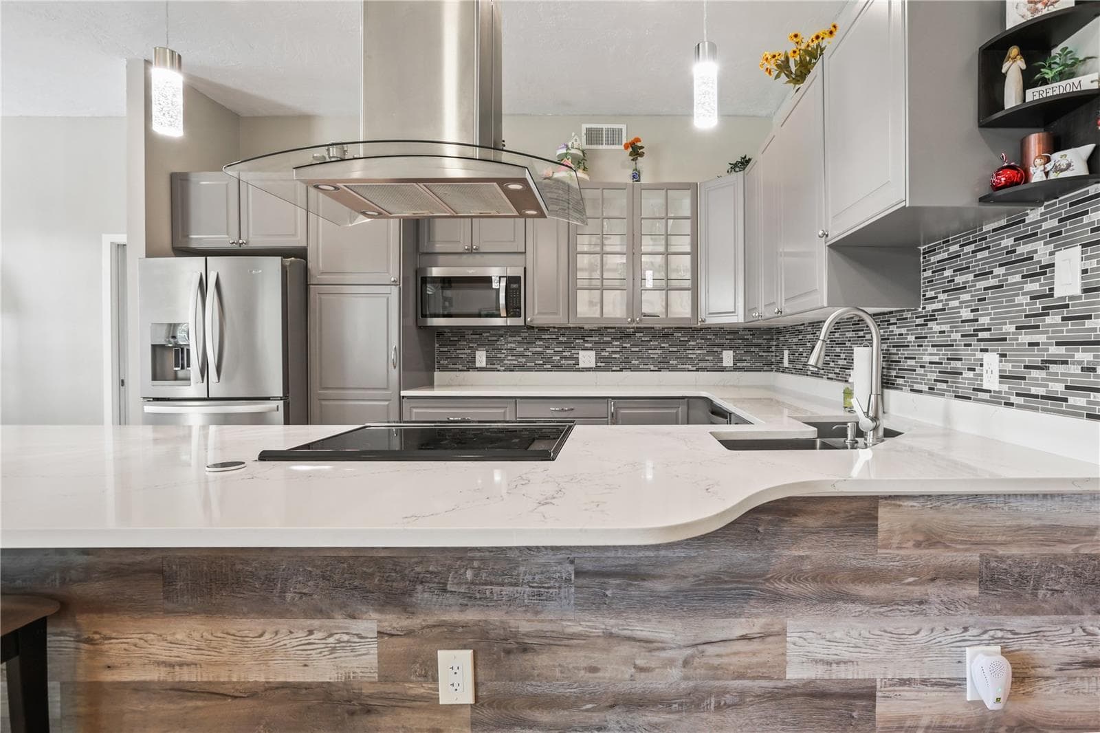 Beautiful kitchen - 306 CALENDAR ST, PORT CHARLOTTE