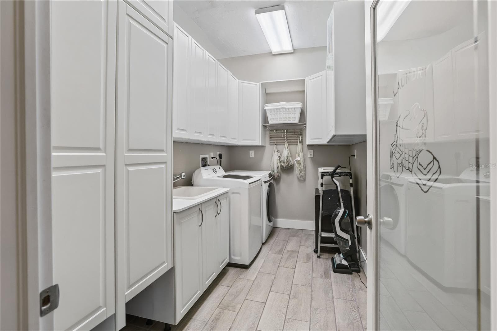 Laundry Room w/ sink - 306 CALENDAR ST, PORT CHARLOTTE