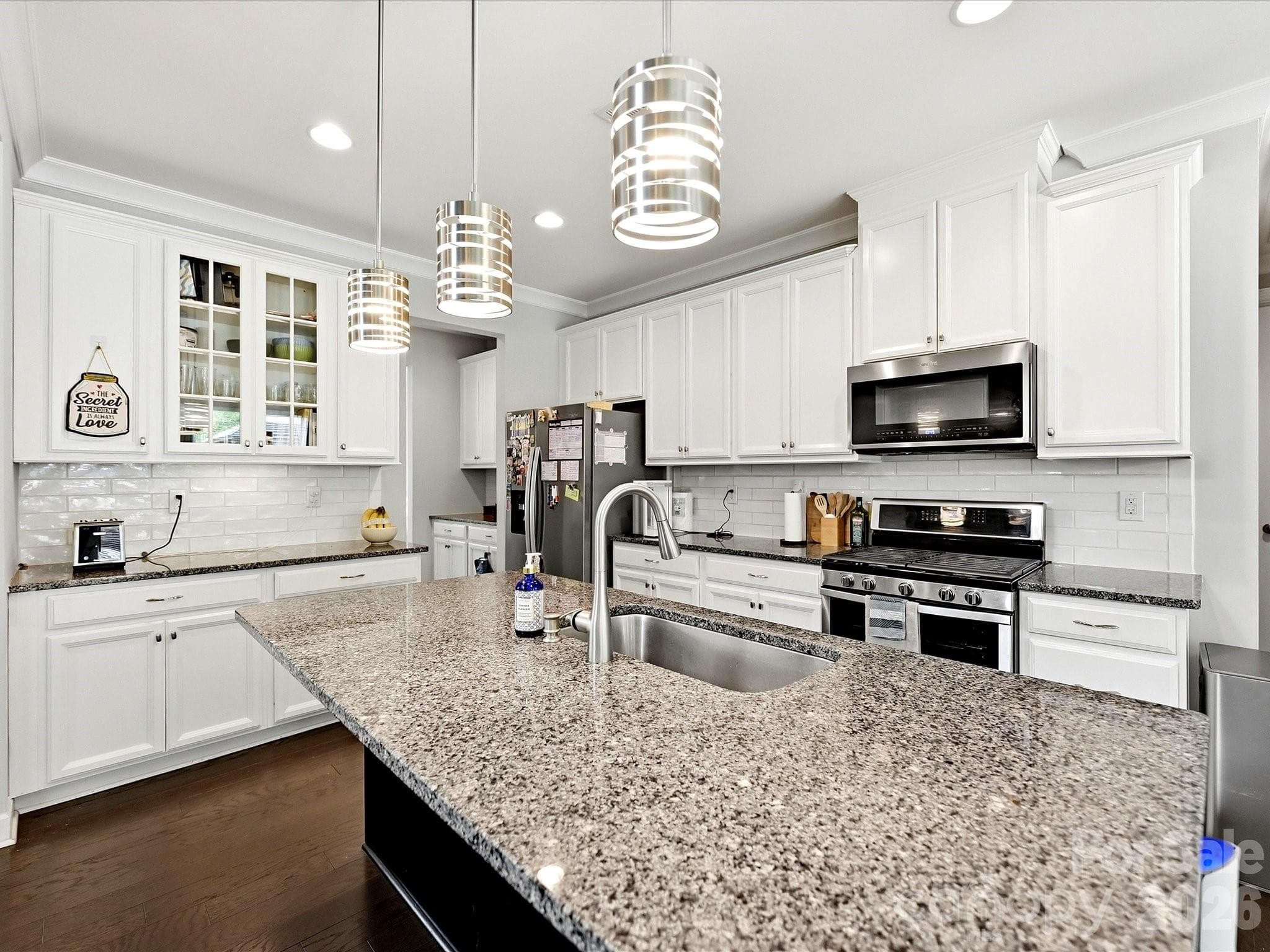 Single Family Residence at 2657 Cheverny Place, Concord, photo 10 of 37