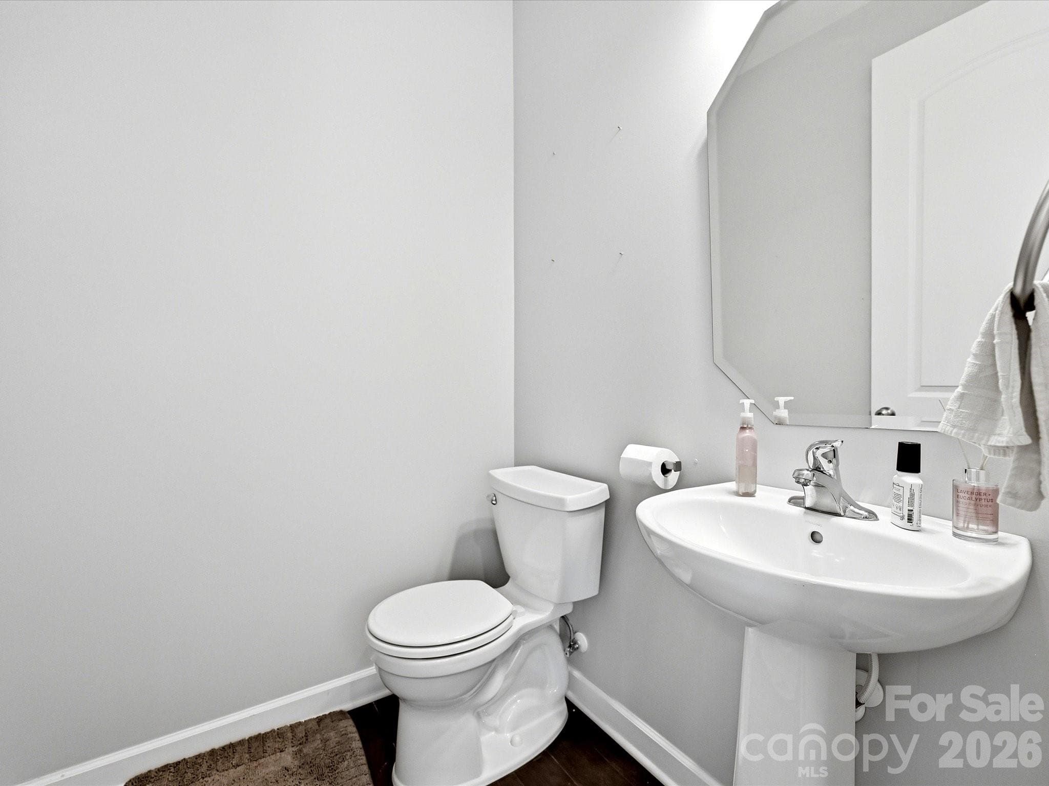 Single Family Residence at 2657 Cheverny Place, Concord, photo 18 of 37