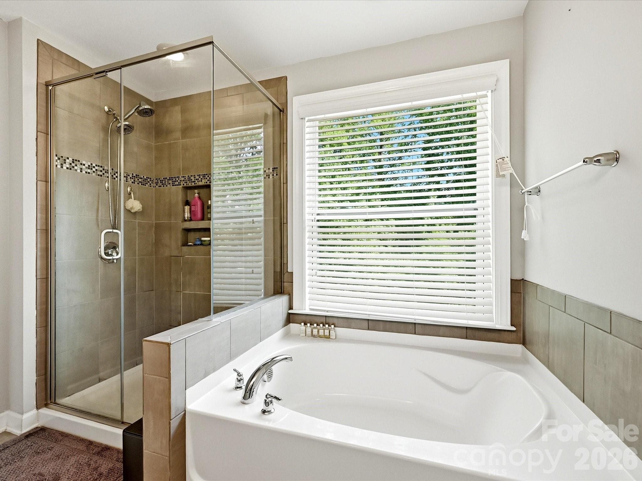 Single Family Residence at 2657 Cheverny Place, Concord, photo 28 of 37