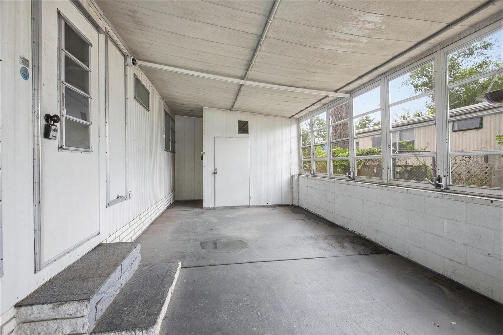 Mobile Home at 110 MAPLE DR, DEBARY, photo 5 of 40