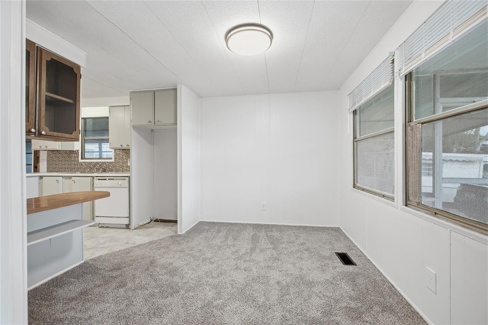 Mobile Home at 110 MAPLE DR, DEBARY, photo 10 of 40