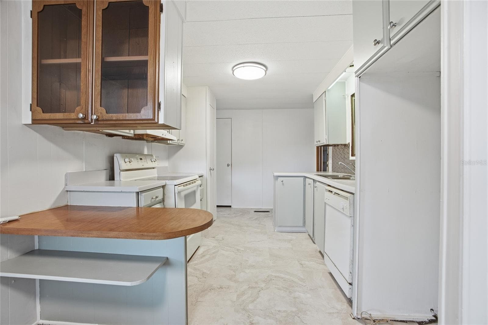 Mobile Home at 110 MAPLE DR, DEBARY, photo 13 of 40