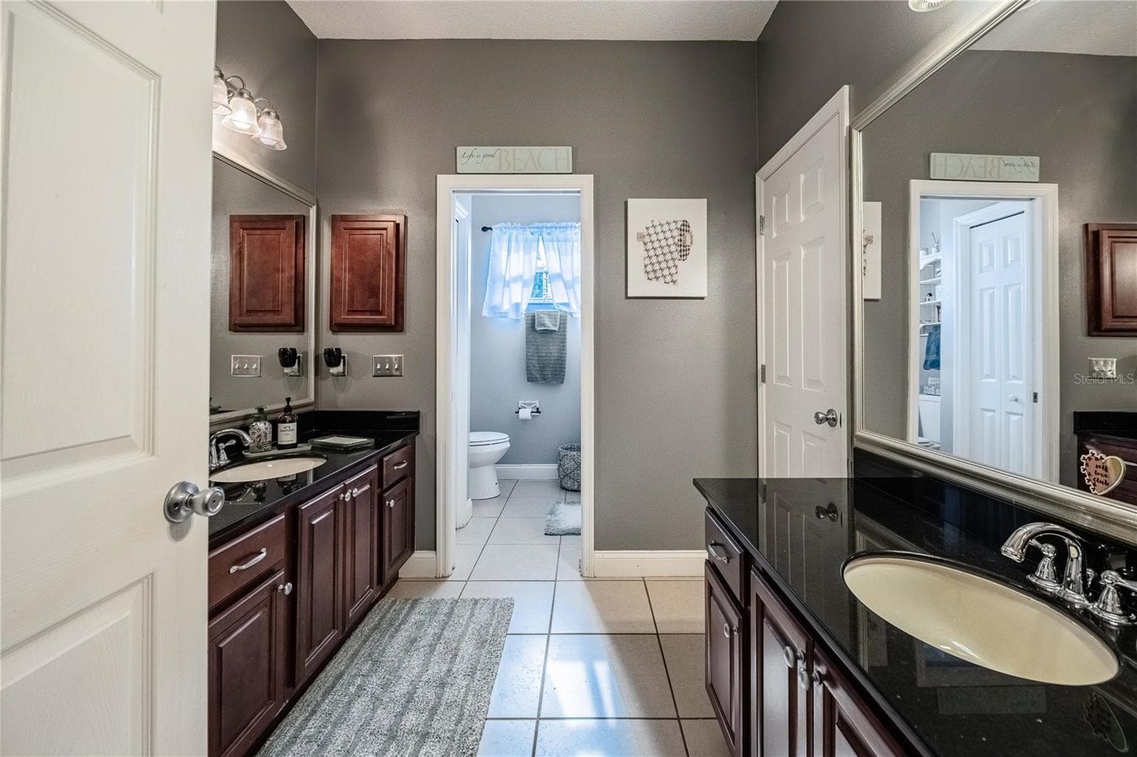 2nd bath located between the 2nd and 3rd bedrooms - 4280 TURNER RD, MULBERRY