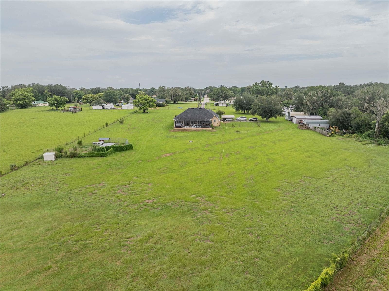 Rear view of the home - 4280 TURNER RD, MULBERRY