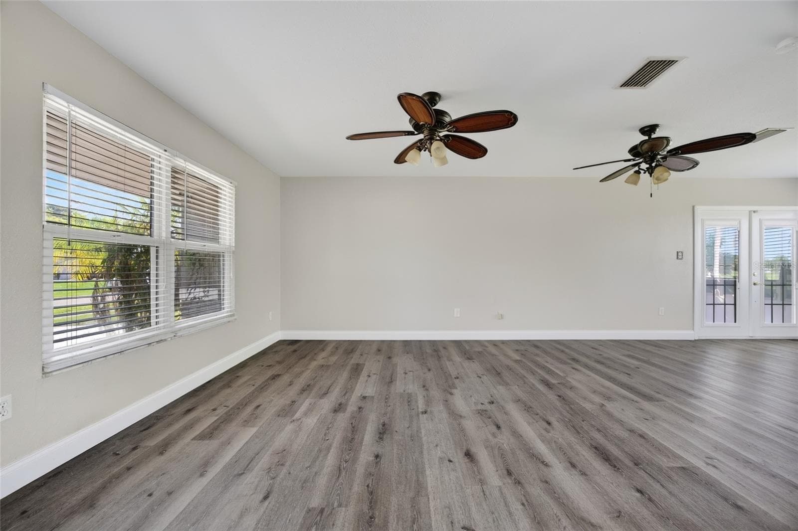 Single Family Residence at 6789 MIRO CT, NORTH PORT, photo 10 of 33