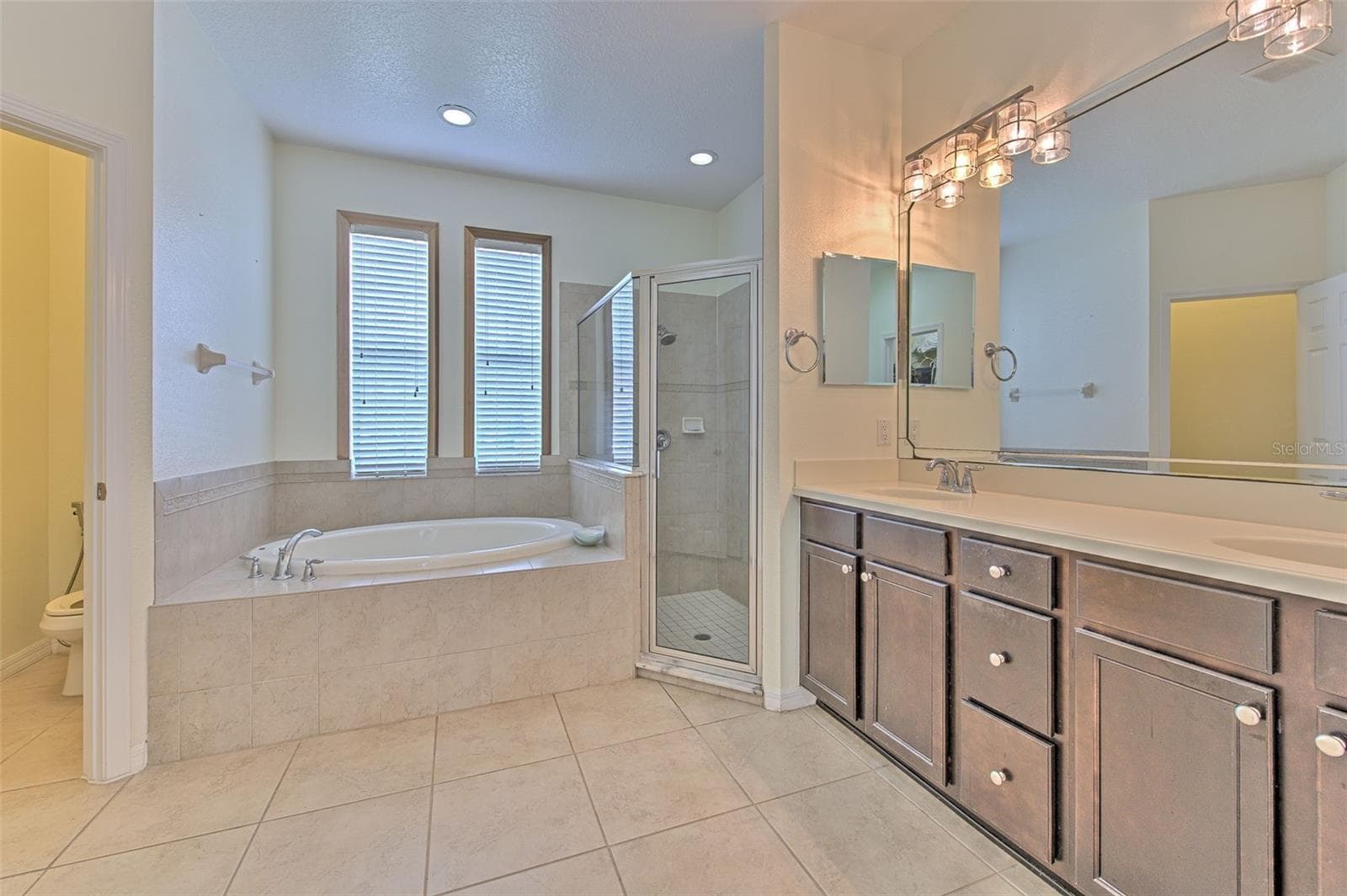 Single Family Residence at 5409 CONCH SHELL PL, APOLLO BEACH, photo 27 of 52