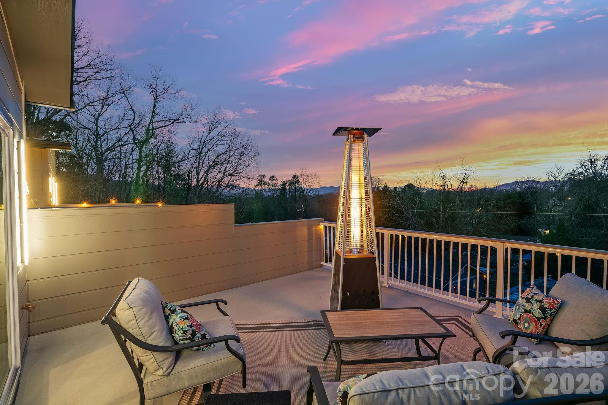 Enchanting Sunsets from the Rooftop Terrace - 9 Gudger Road, Asheville