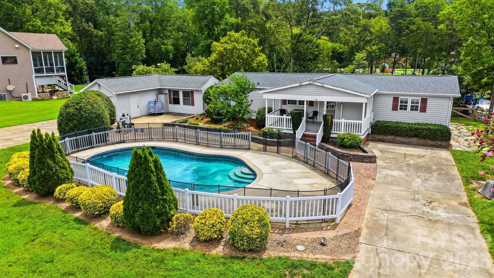 4520 Lake Drive