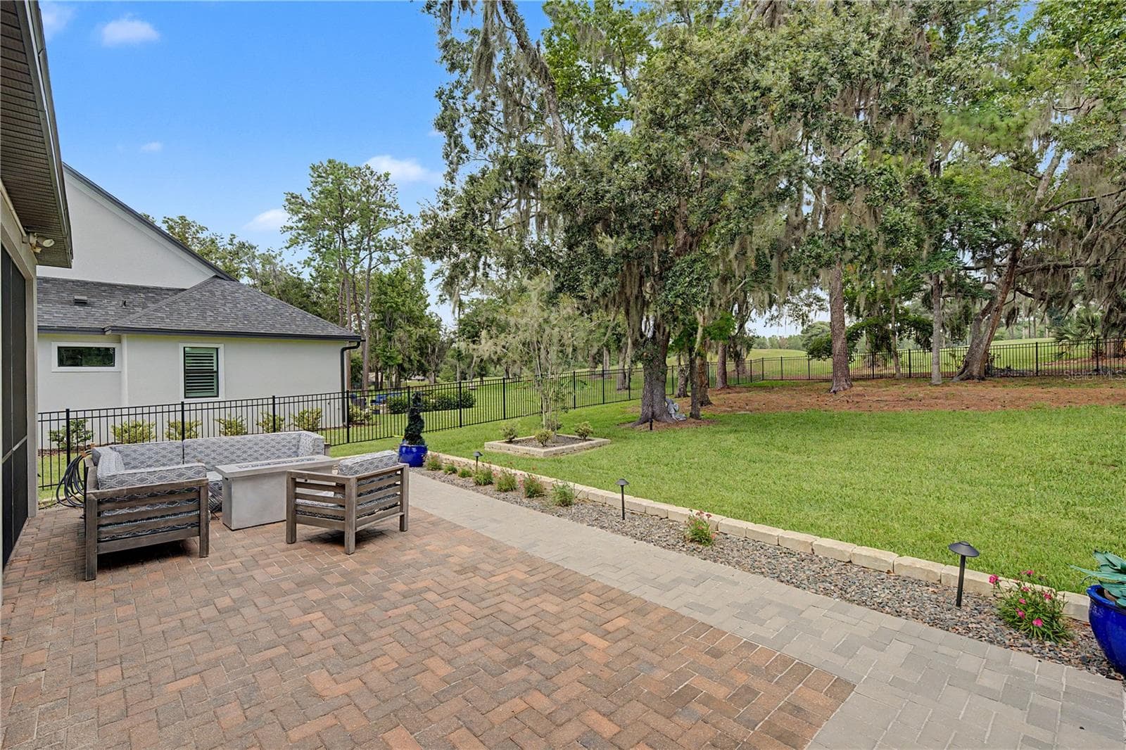 OPEN paver patio - 4926 SOUTHERN VALLEY LOOP, BROOKSVILLE