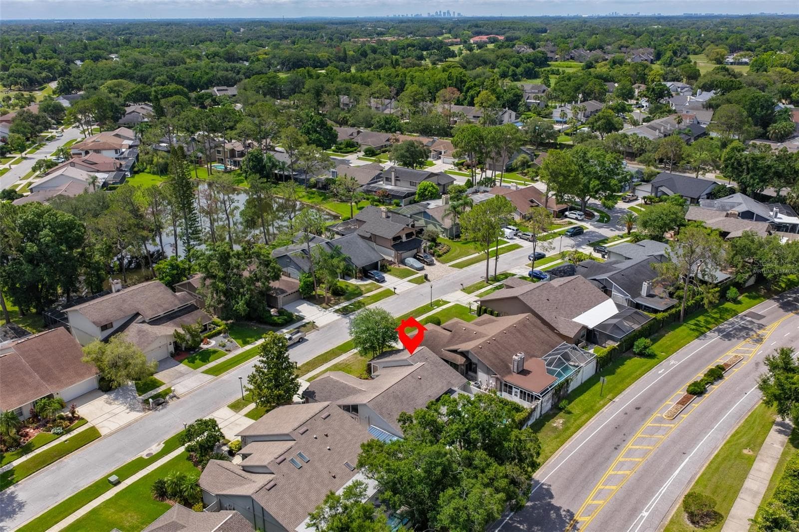 Virtually Staged - 14651 VILLAGE GLEN CIR, TAMPA
