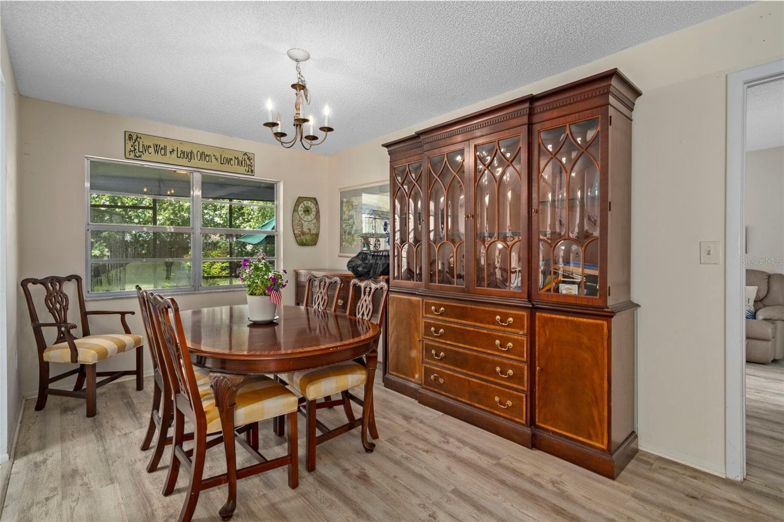 Dining - 14058 SULLIVAN ST, SPRING HILL