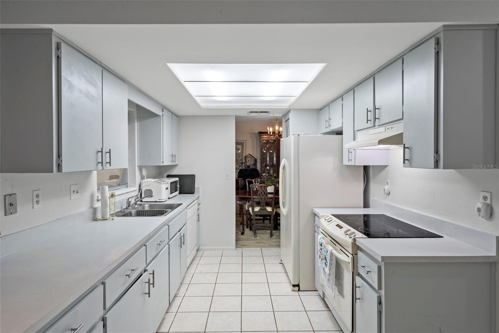 Kitchen - 14058 SULLIVAN ST, SPRING HILL