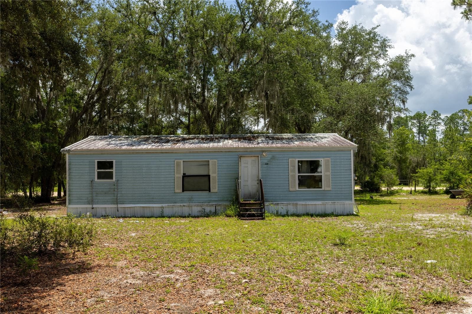 108 KITTY AVE