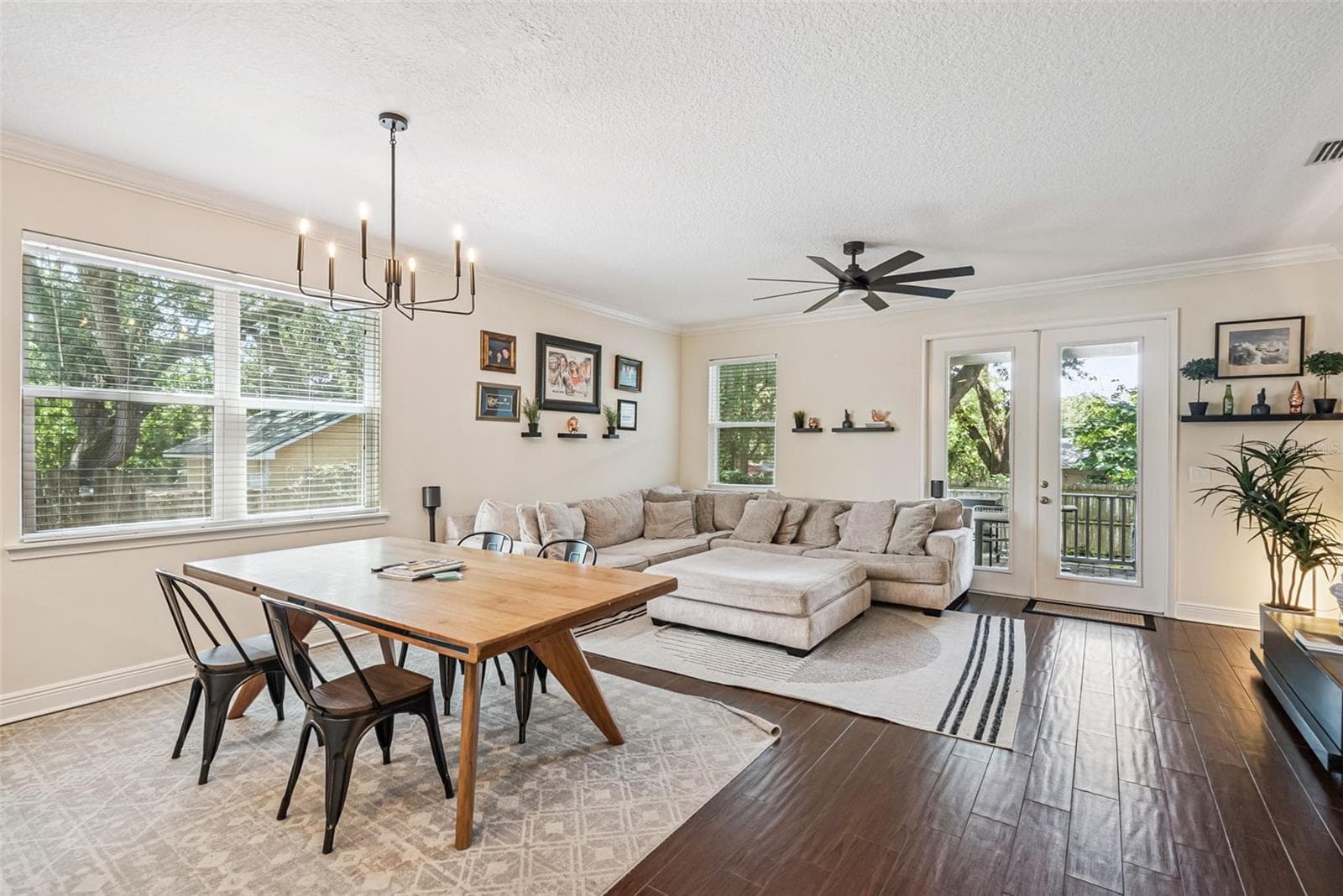 Townhouse at 2508 E CHURCH ST, ORLANDO, photo 6 of 22