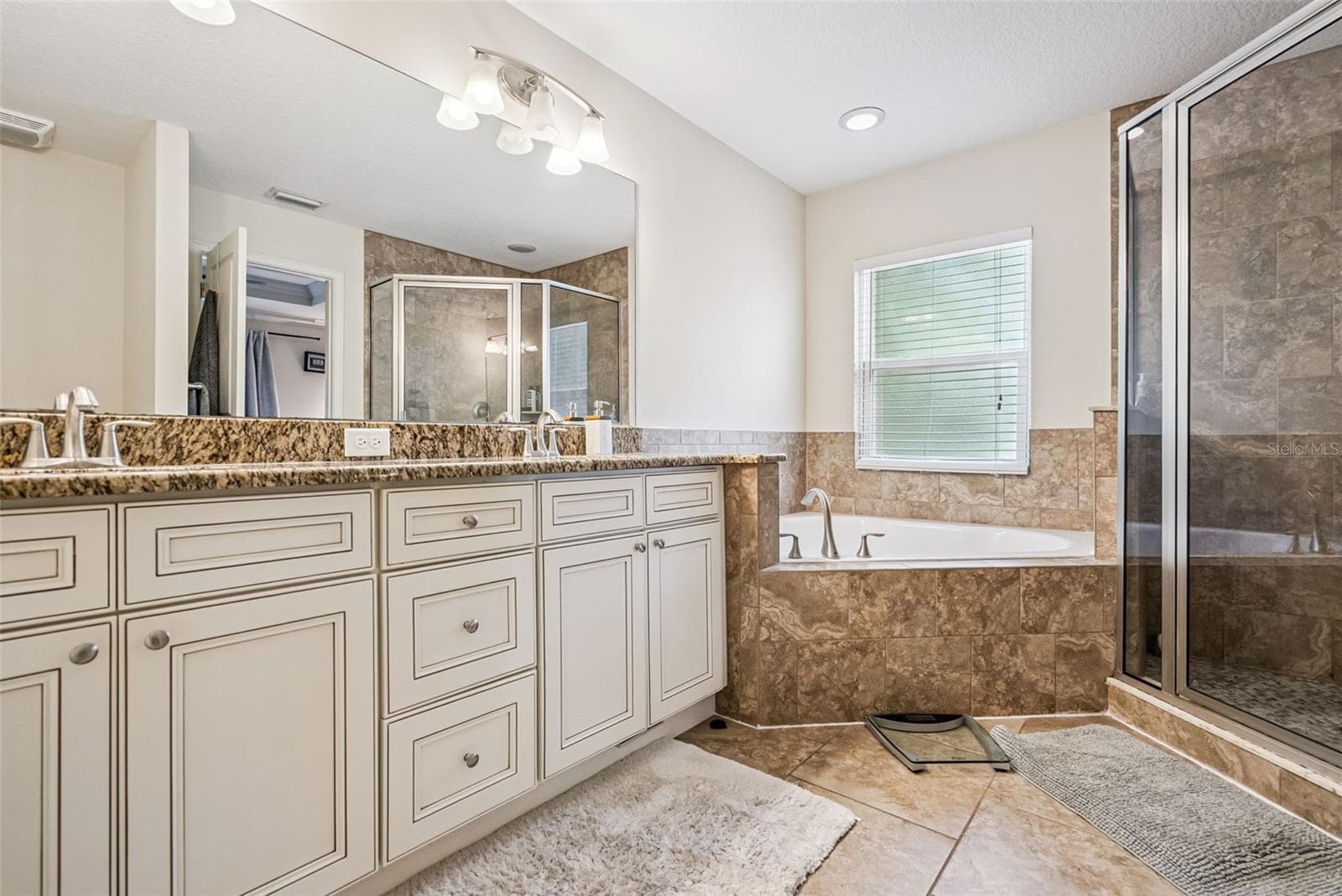 Townhouse at 2508 E CHURCH ST, ORLANDO, photo 15 of 22