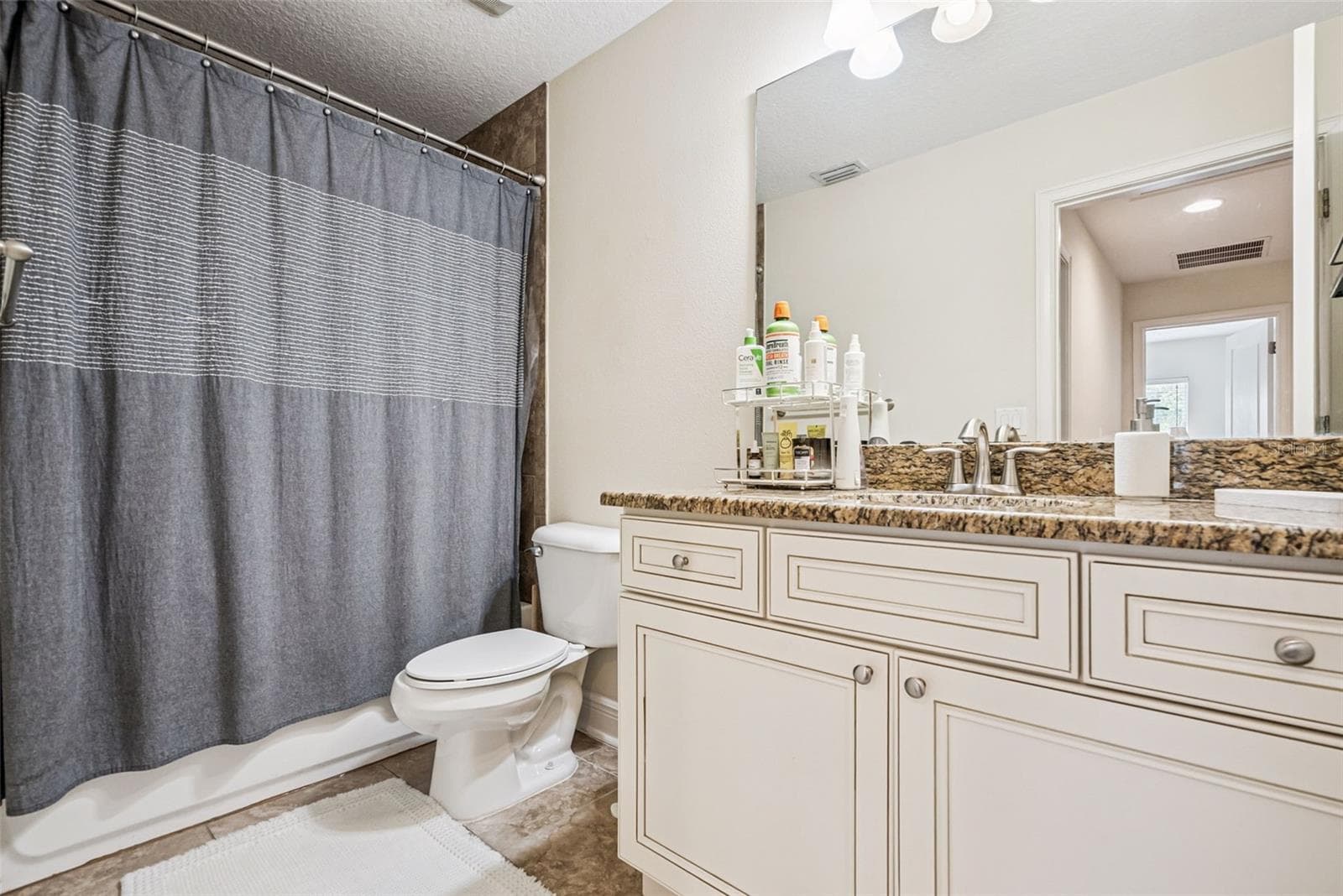 Townhouse at 2508 E CHURCH ST, ORLANDO, photo 16 of 22