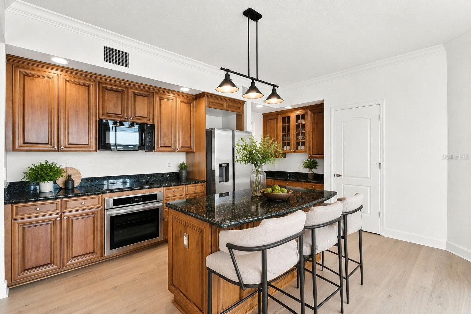 Condominium at 100 BEACH DR NE #1501, ST PETERSBURG, photo 12 of 86