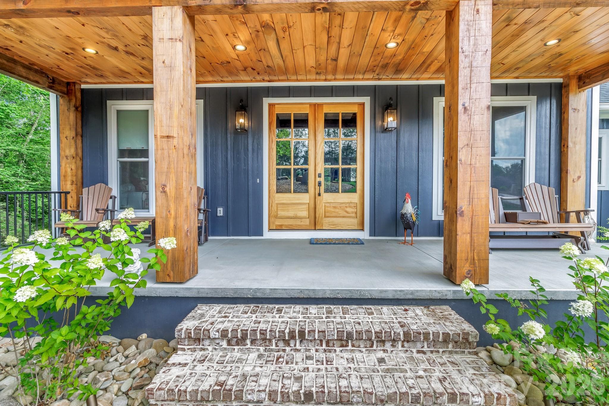 Single Family Residence at 143 Sunny Morning Court, Hendersonville, photo 3 of 48