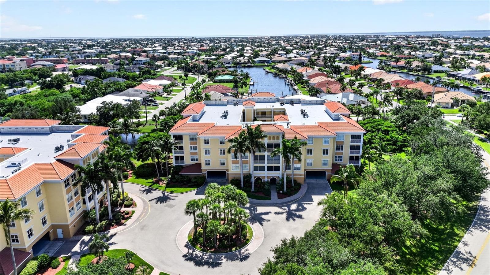 255 WEST END DR #4308
