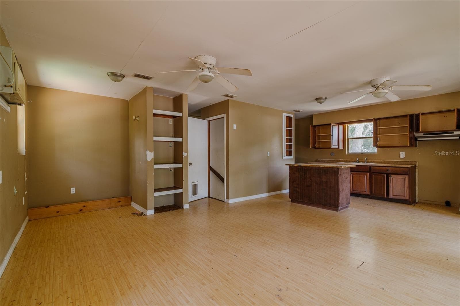 Single Family Residence at 5238 NW 65TH ST, OCALA, photo 4 of 54