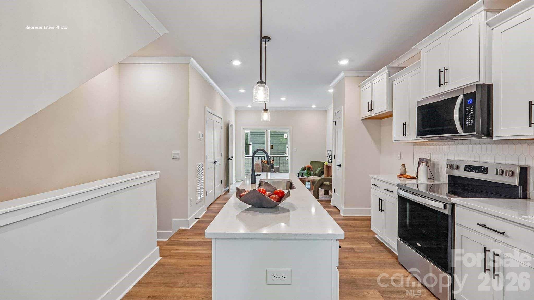Townhouse at 821 Hammers Lane, Charlotte, photo 11 of 25