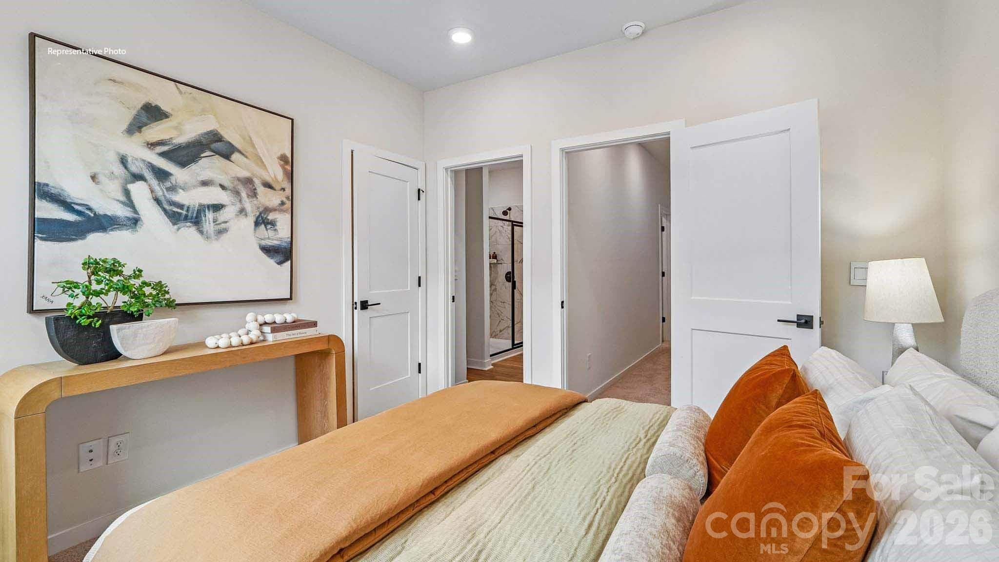 Townhouse at 821 Hammers Lane, Charlotte, photo 18 of 25