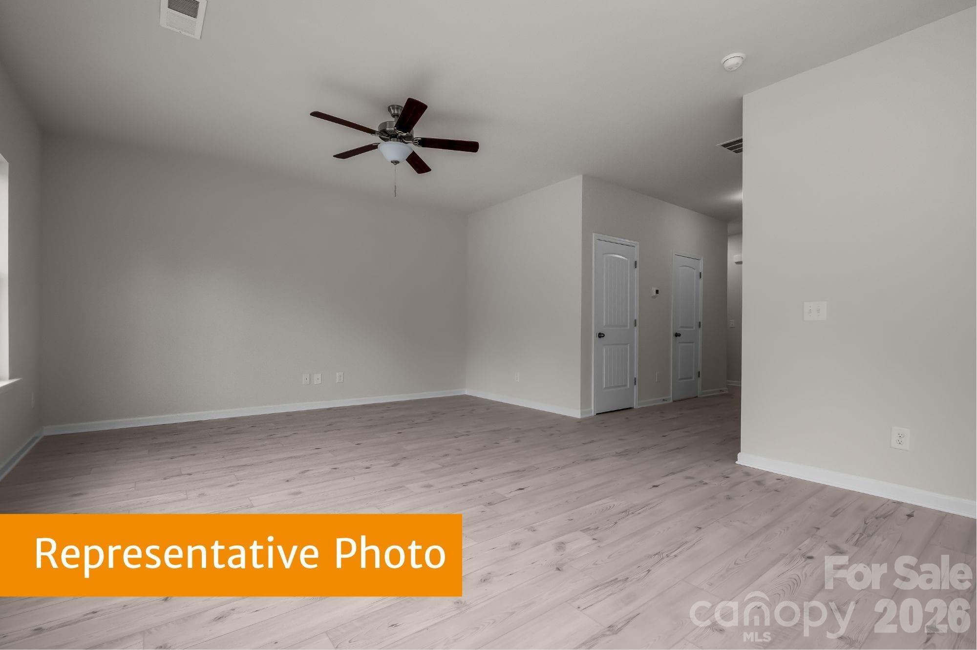 Single Family Residence at 4031 Ruth Creek Court, Charlotte, photo 7 of 21