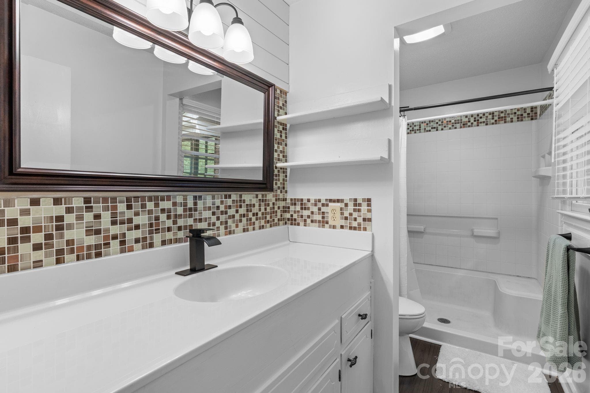 Single Family Residence at 44 Green Drive, Waynesville, photo 13 of 48