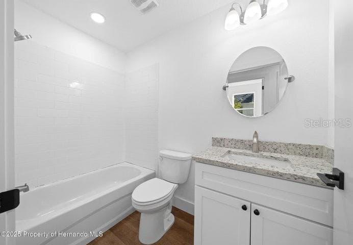 Guest bathroom - 12470 BARNEVELDE ROAD, WEEKI WACHEE