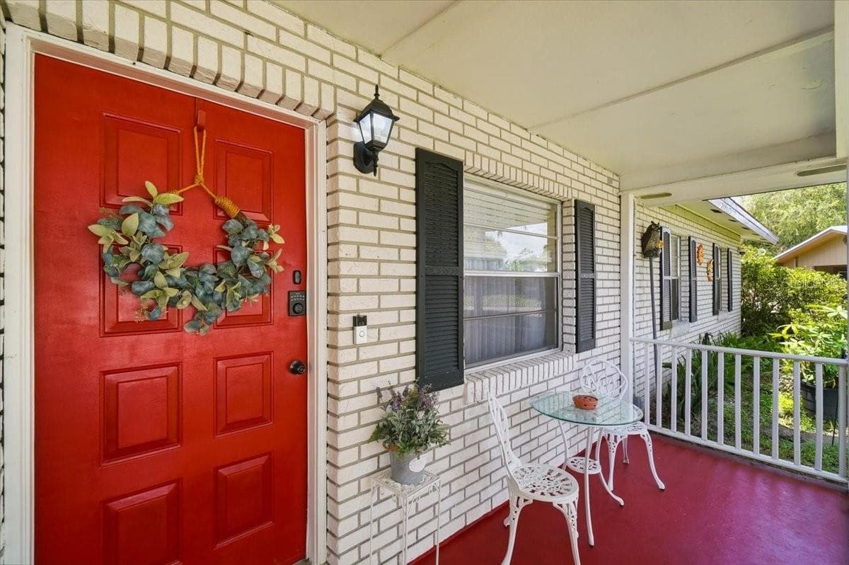 Single Family Residence at 156 MANSEAU DR, WINTER HAVEN, photo 10 of 46